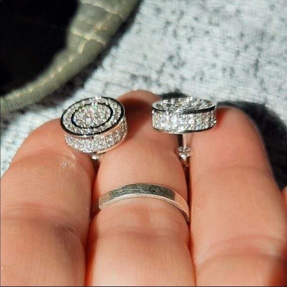 Men’s Iced Out Sterling Silver Stud Earrings - Picture 7 of 8